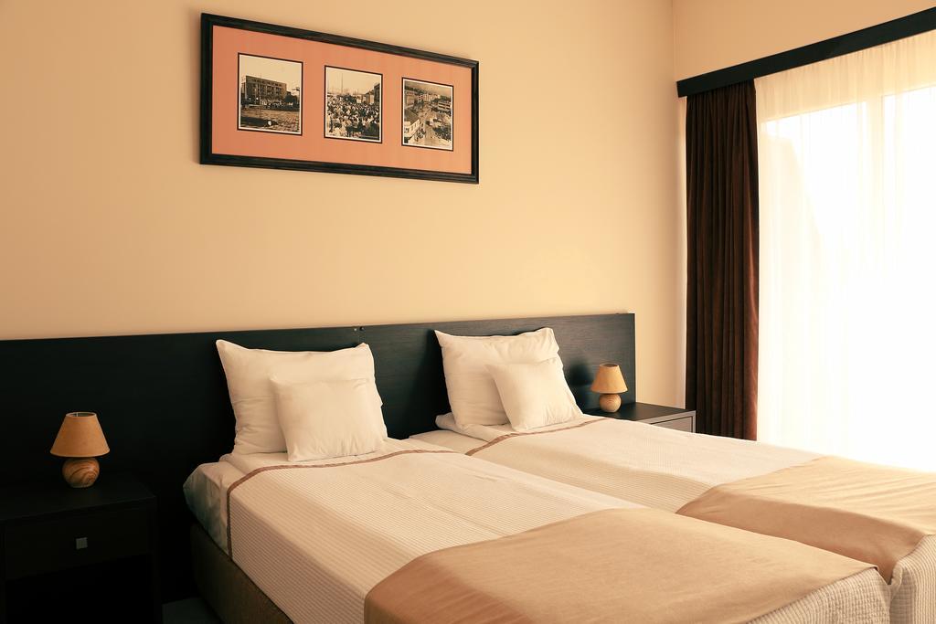Hotel Jezero Bor Ngoại thất bức ảnh