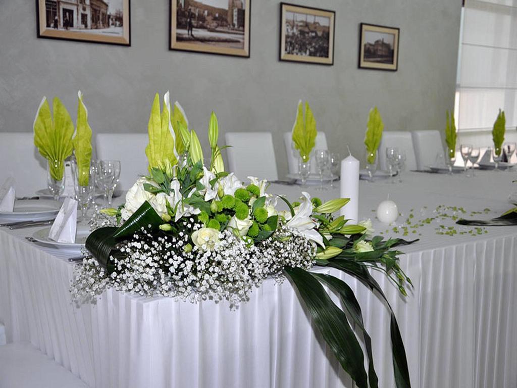 Hotel Jezero Bor Ngoại thất bức ảnh