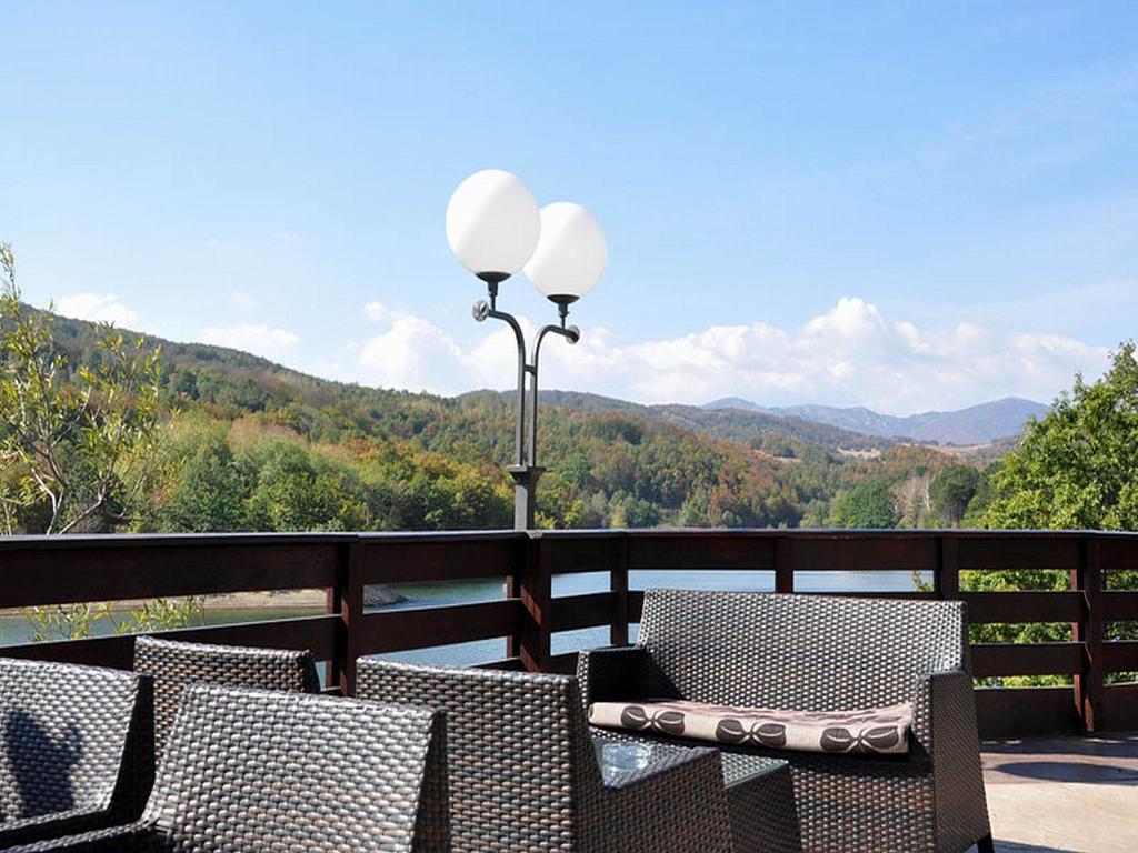 Hotel Jezero Bor Ngoại thất bức ảnh