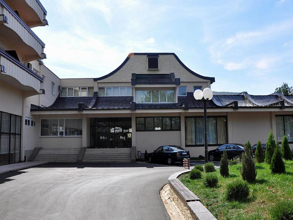 Hotel Jezero Bor Ngoại thất bức ảnh